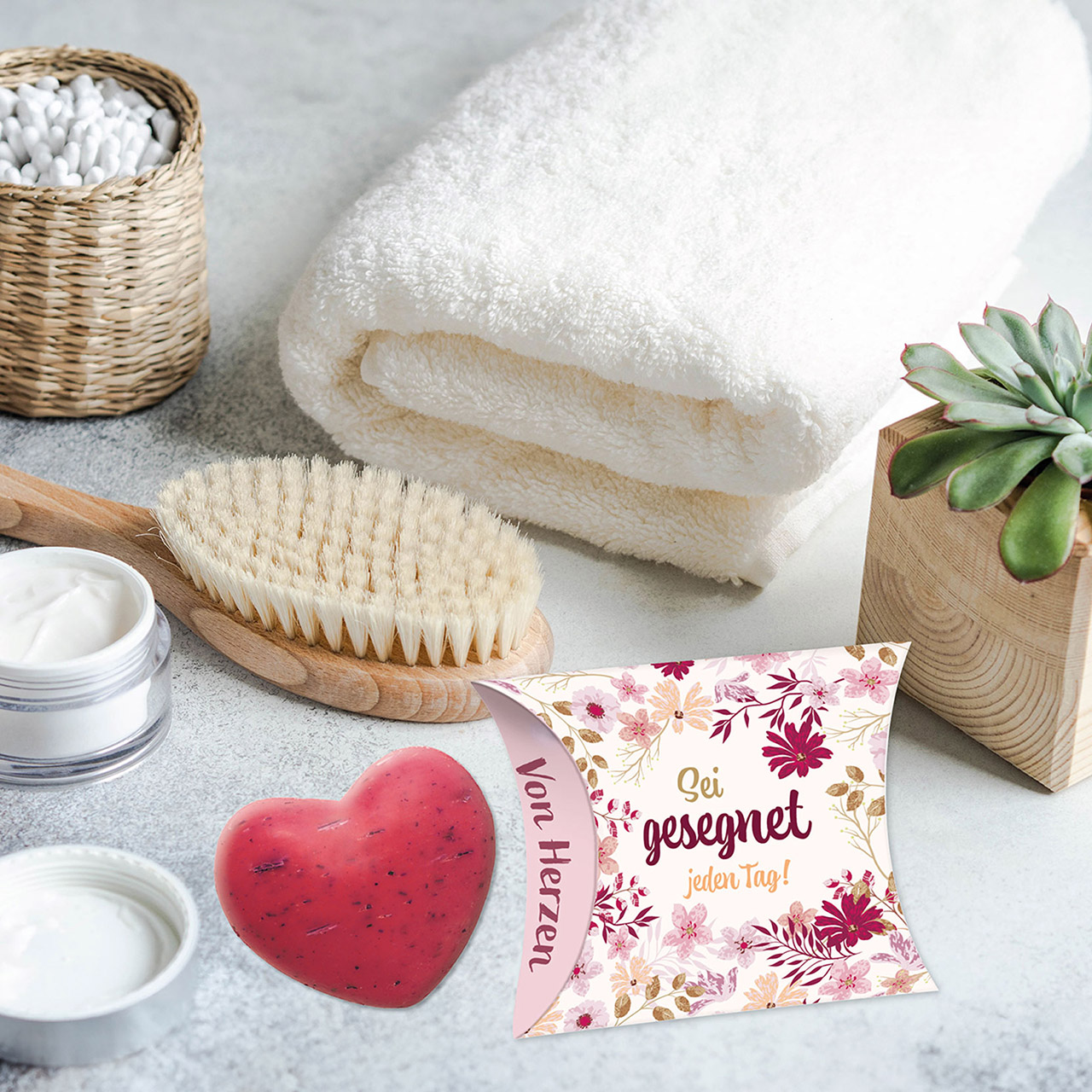 Seife - fest - Sei gesegnet jeden Tag! - Blumenmuster rosa Grafik