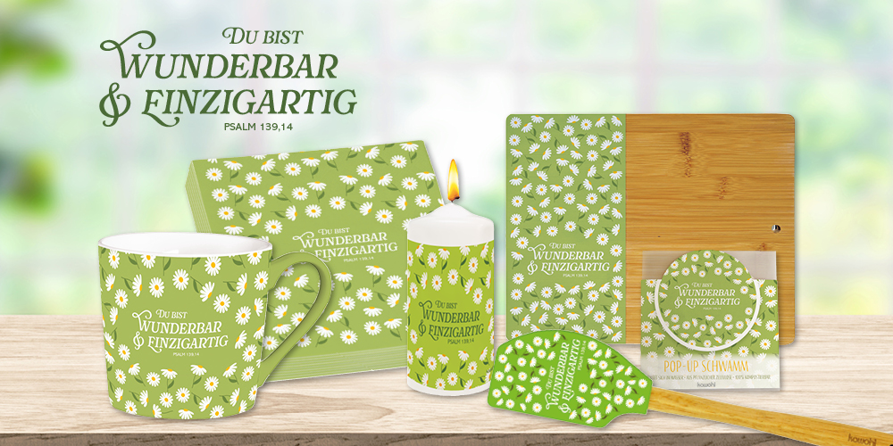 Verschiedene Produkte mit grafischem Gänseblümchen-Motiv und dem Schriftzug: Du bist wunderbar & einzigartig. Psalm 139,14
