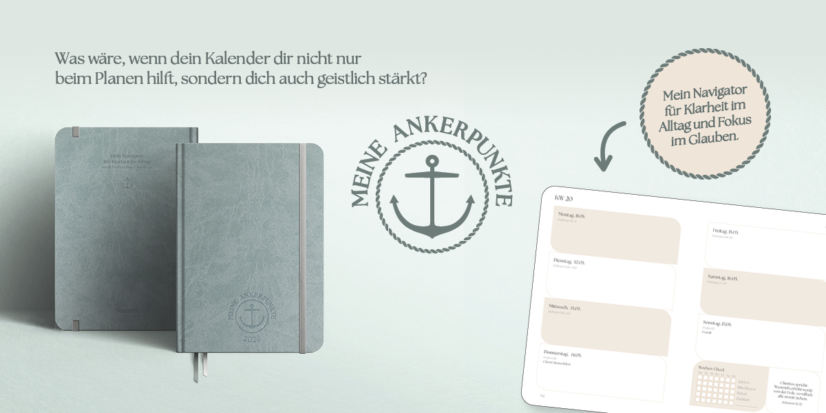 Ein grauer Planer mit Ankern und einem Kalender, der geistliche Stärkung und Planung unterstützt.