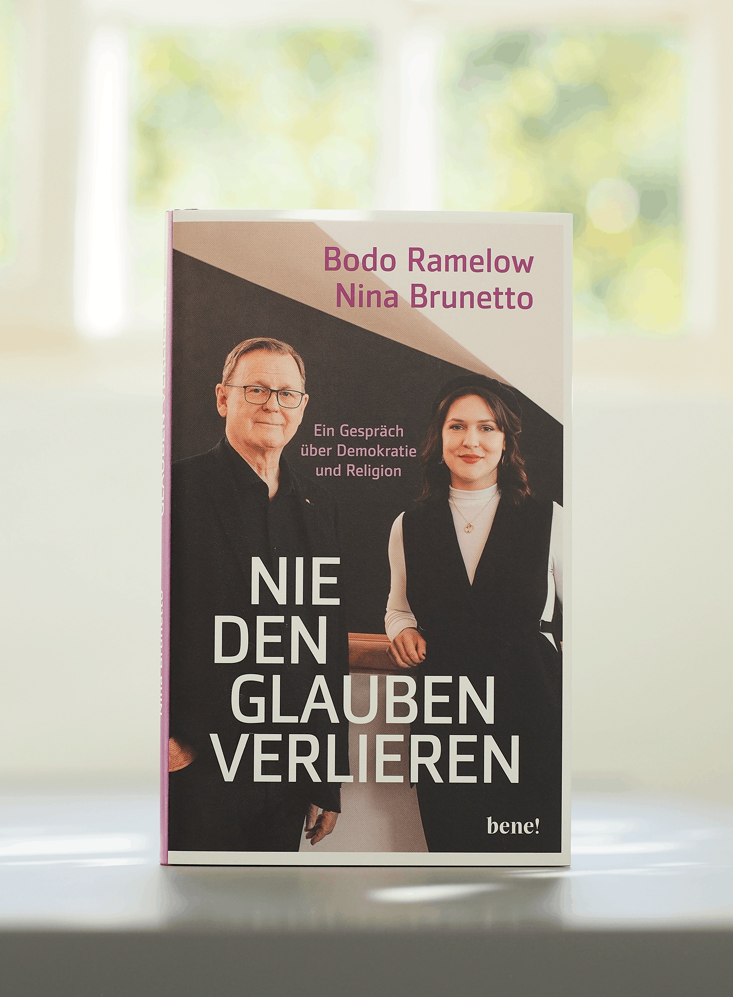 Buch - Nie den Glauben verlieren